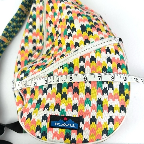 Kavu Rope Sling Bag Canvas Shoulder Bag Large Backpack Travel - Picture 6 of 9